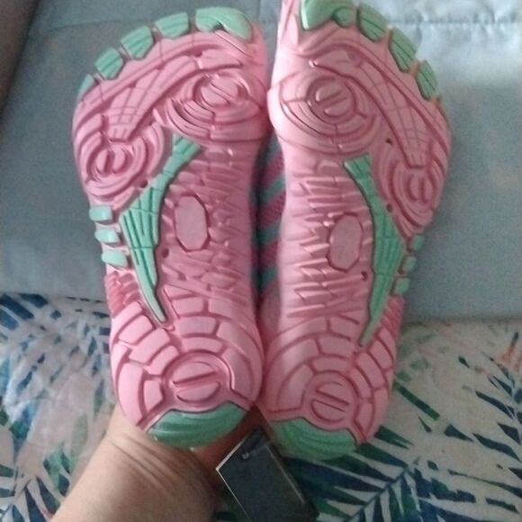 Quickshark    - Picture 4 of 5